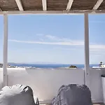 Periscope Private Jacuzzi By Monocle *