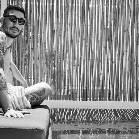 Periscope Private Jacuzzi By Monocle * Drafaki