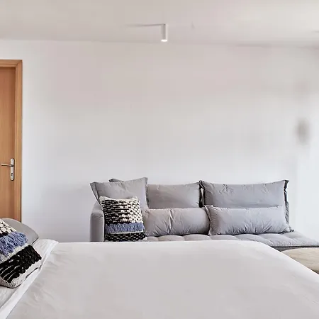 Apartment Periscope Private Jacuzzi By Monocle