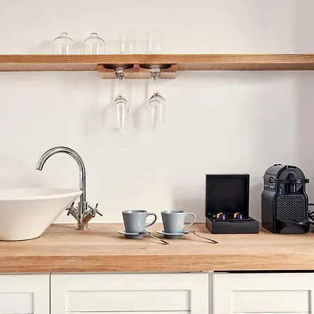 Periscope Private Jacuzzi By Monocle